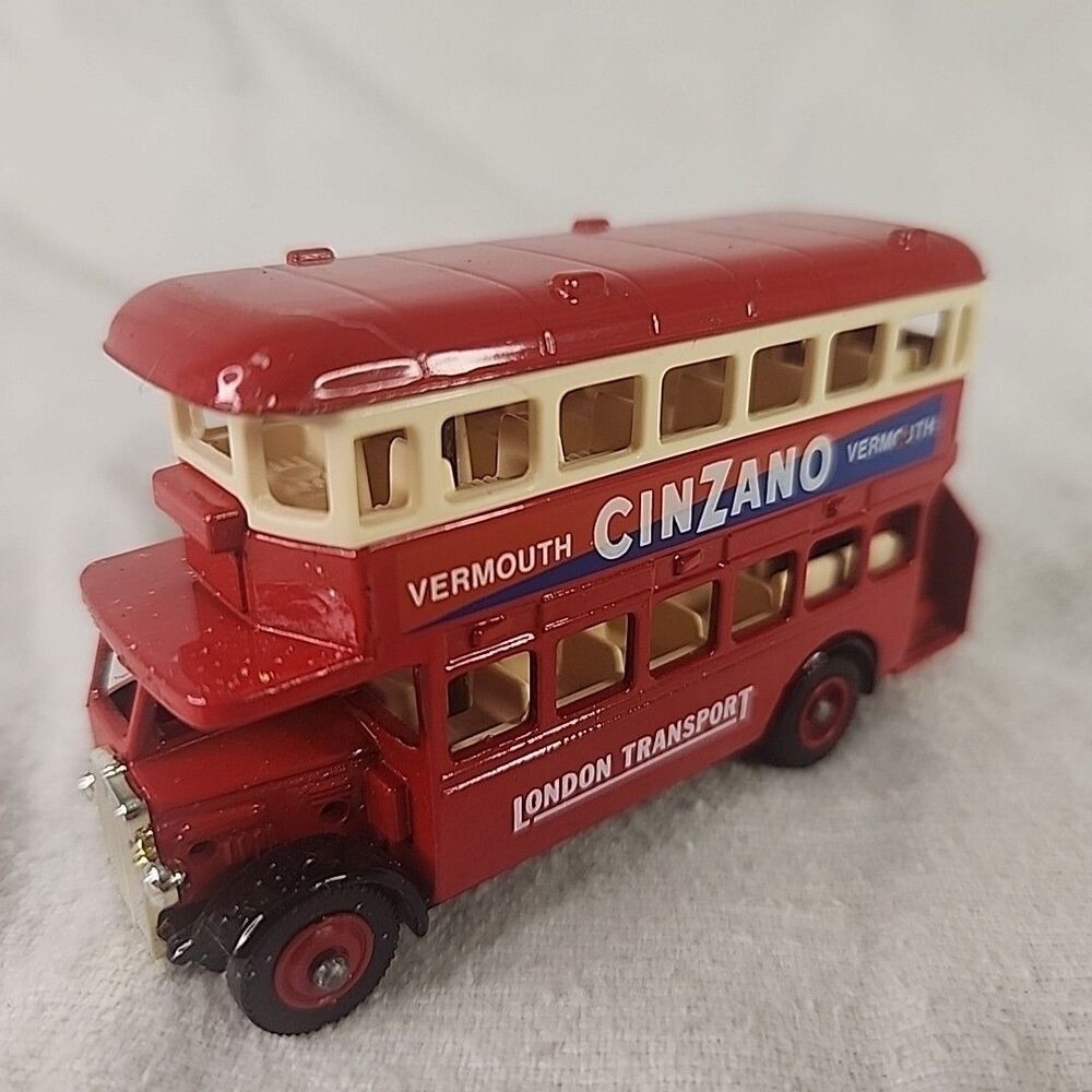 Lledo Days Gone Double Decker Bus London Transport Cinzano Made In England